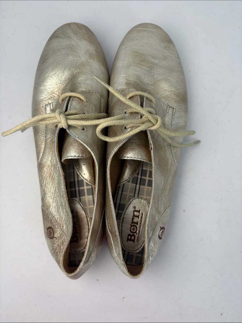 🧠 Born Metallic light gold leather Lace-Up jazz flats. Oxfords.